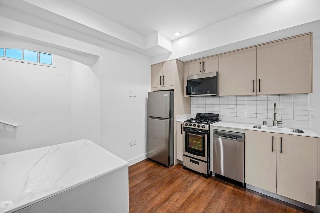 property for rent #55