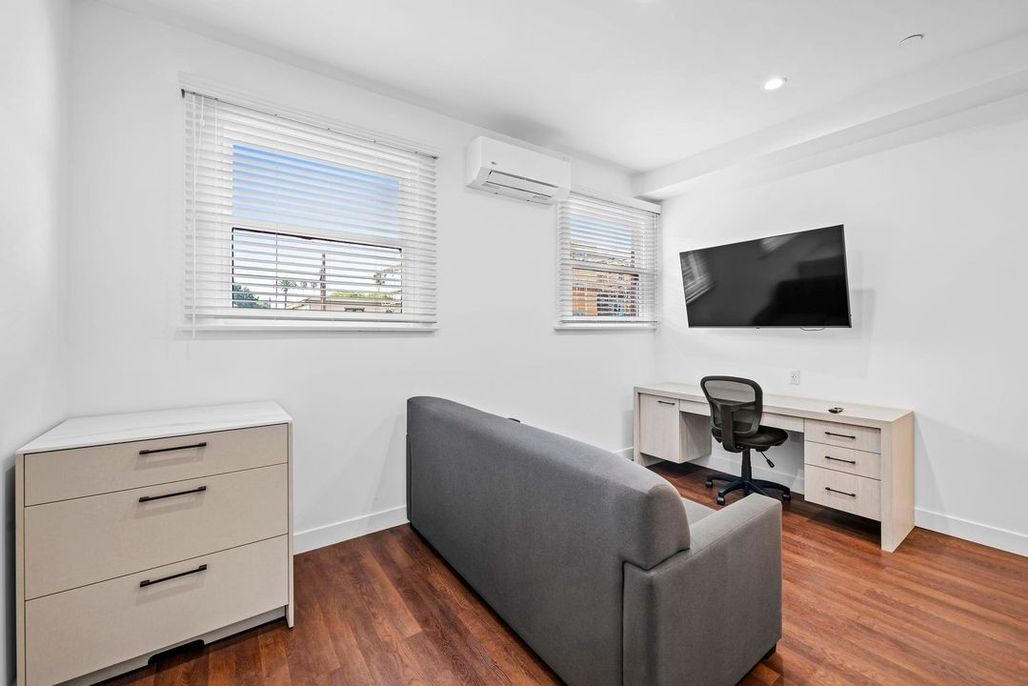 property for rent #2