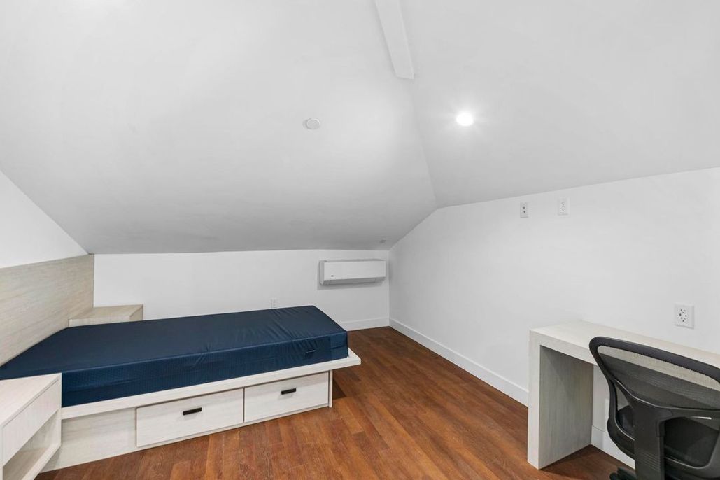 property for rent #74