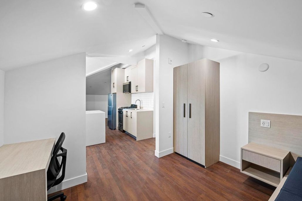 property for rent #69