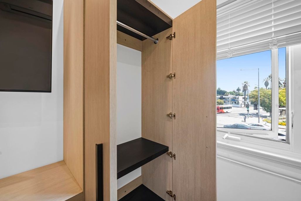 property for rent #19