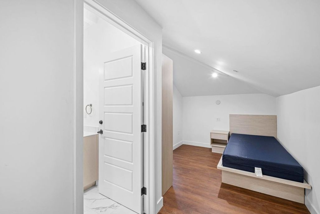 property for rent #70