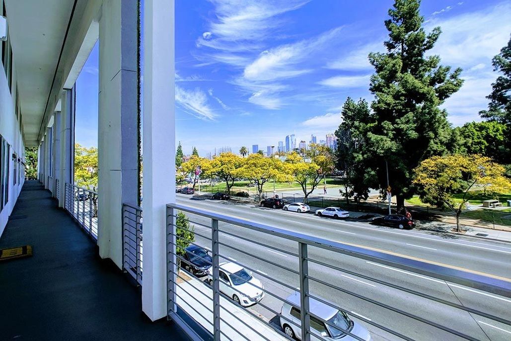 property for rent #16