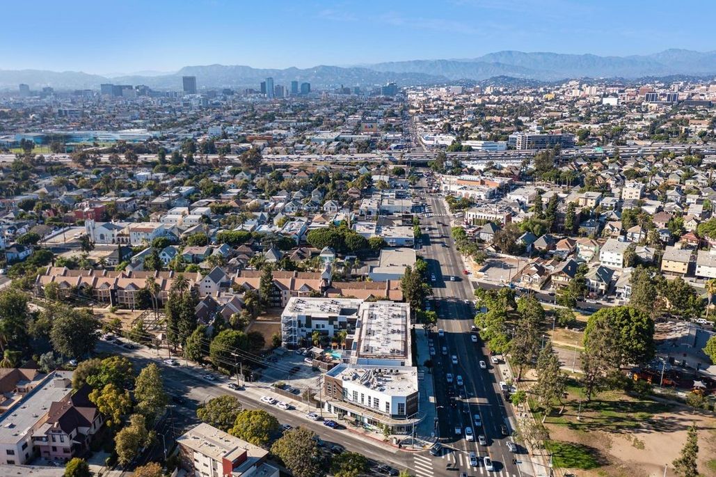 property for rent #12