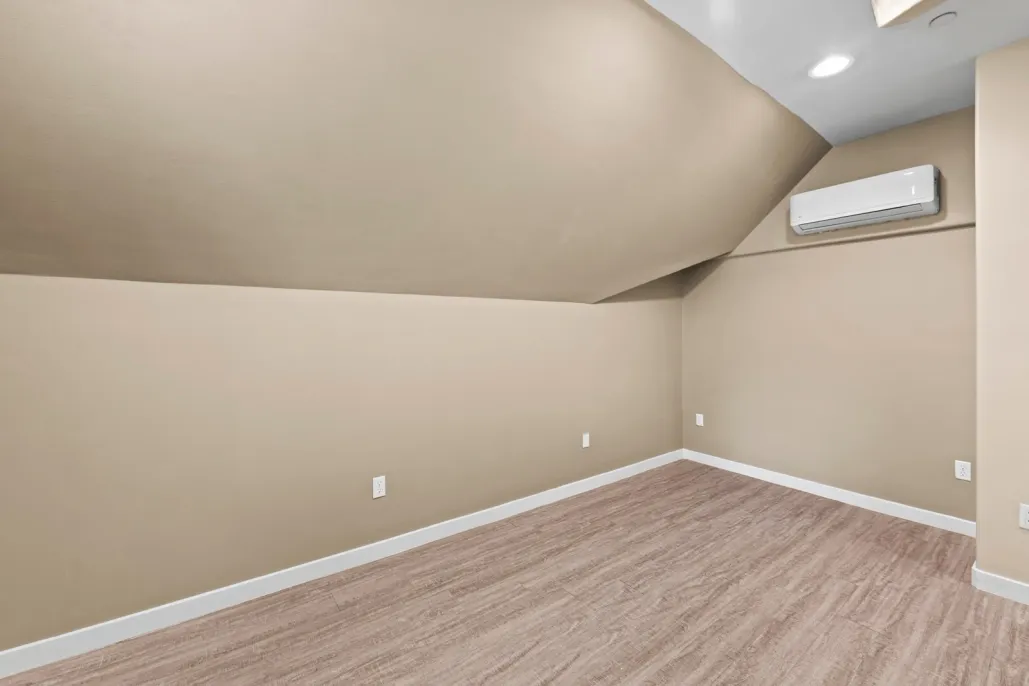 property for rent #25