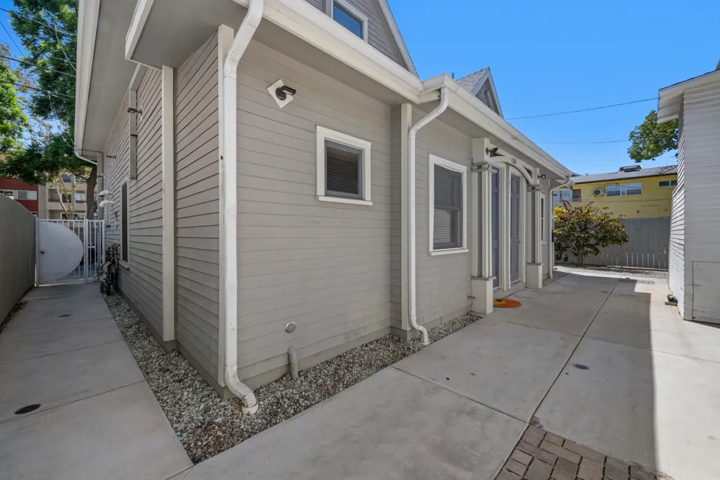 property for rent #27