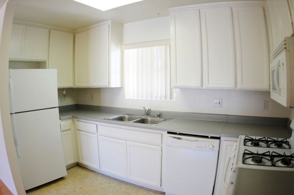 property for rent #20