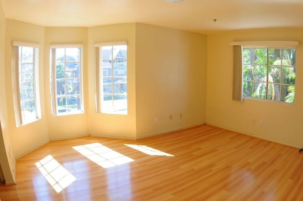 property for rent #4