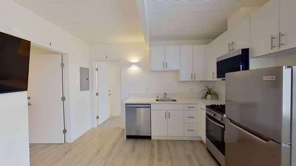 property for rent #16