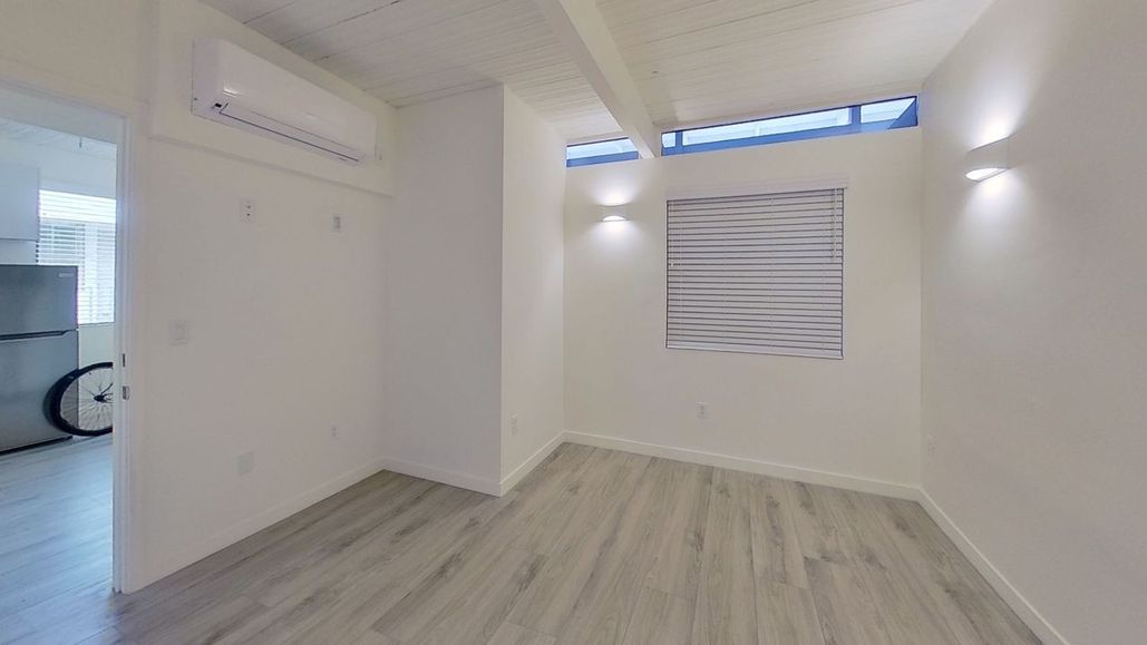 property for rent #17