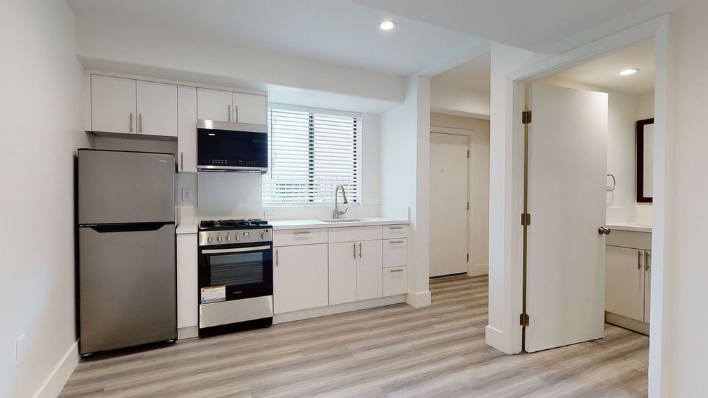 property for rent #11