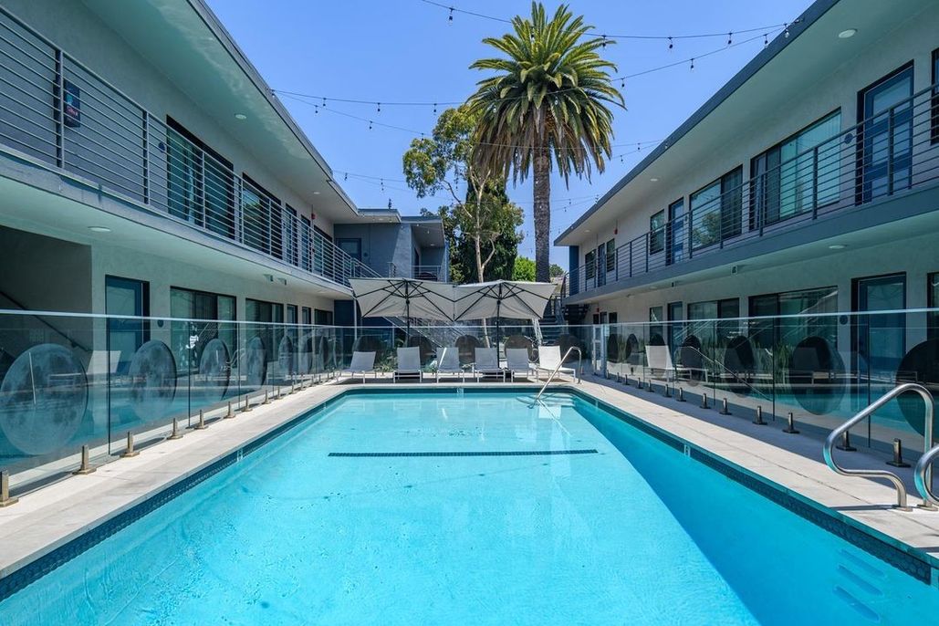 property for rent #20