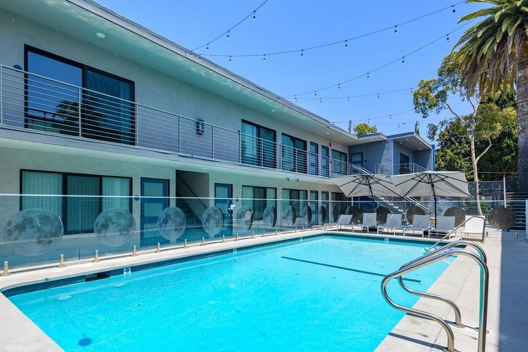 property for rent #22