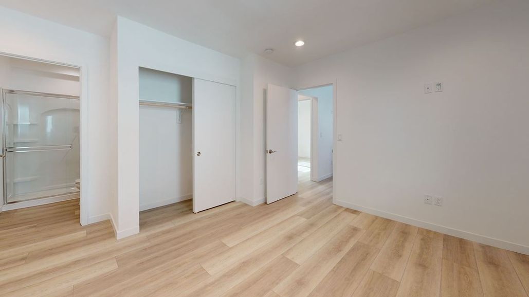 property for rent #15