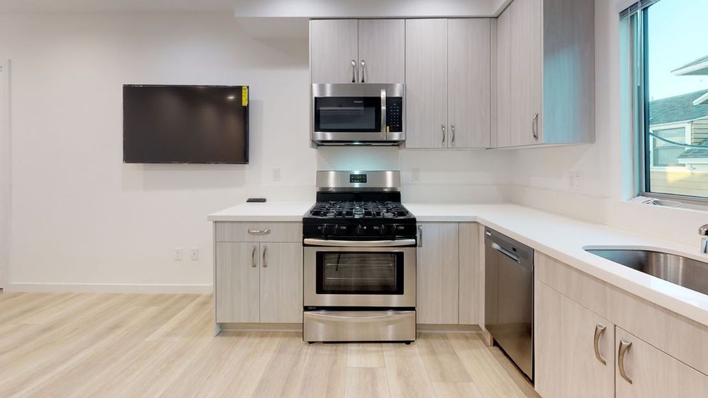 property for rent #13