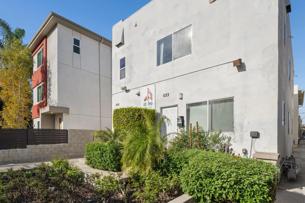 property for rent #4