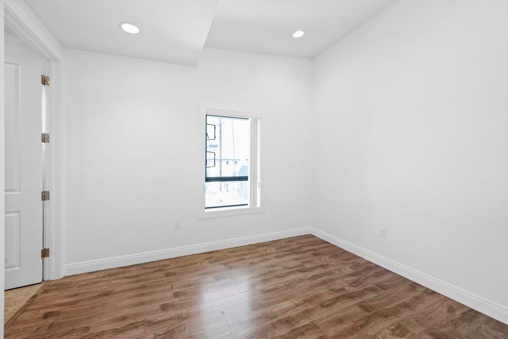 property for rent #79