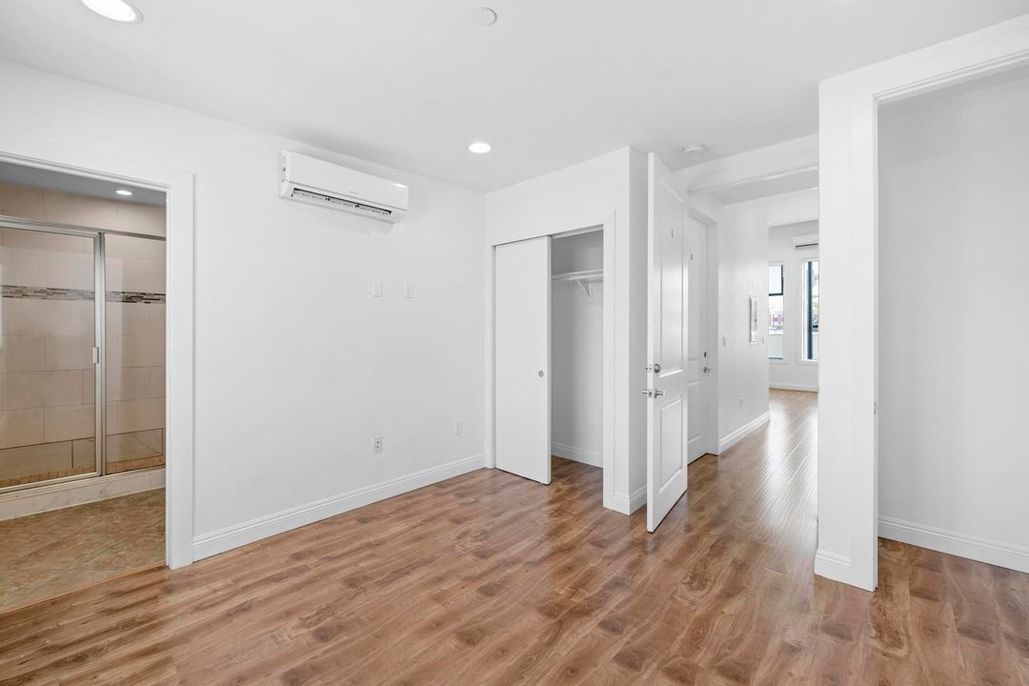 property for rent #75