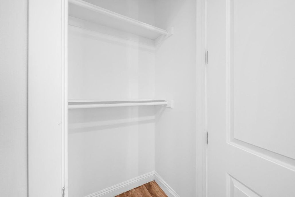 property for rent #82