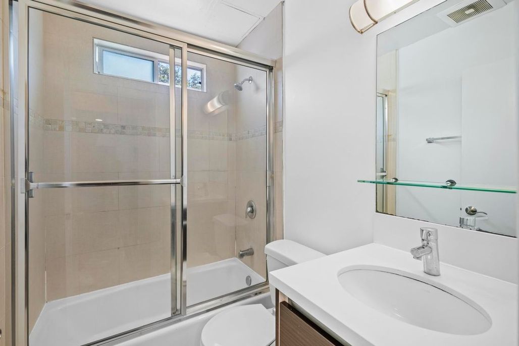 property for rent #30