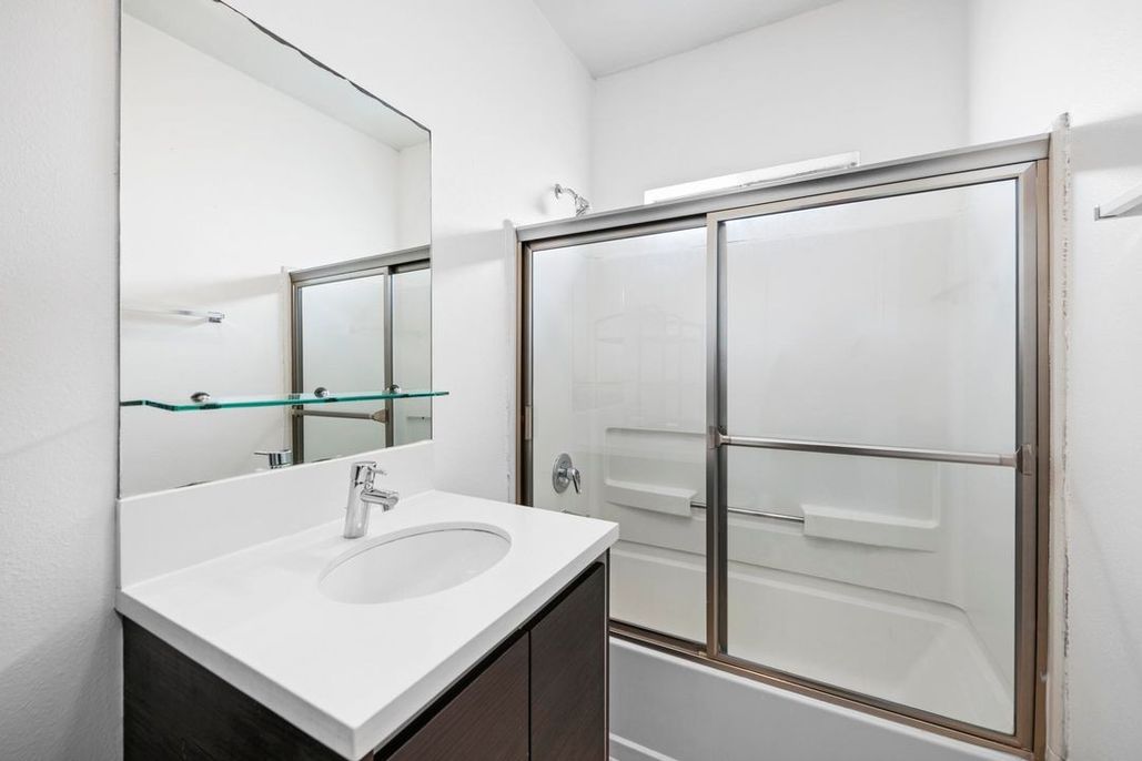 property for rent #67