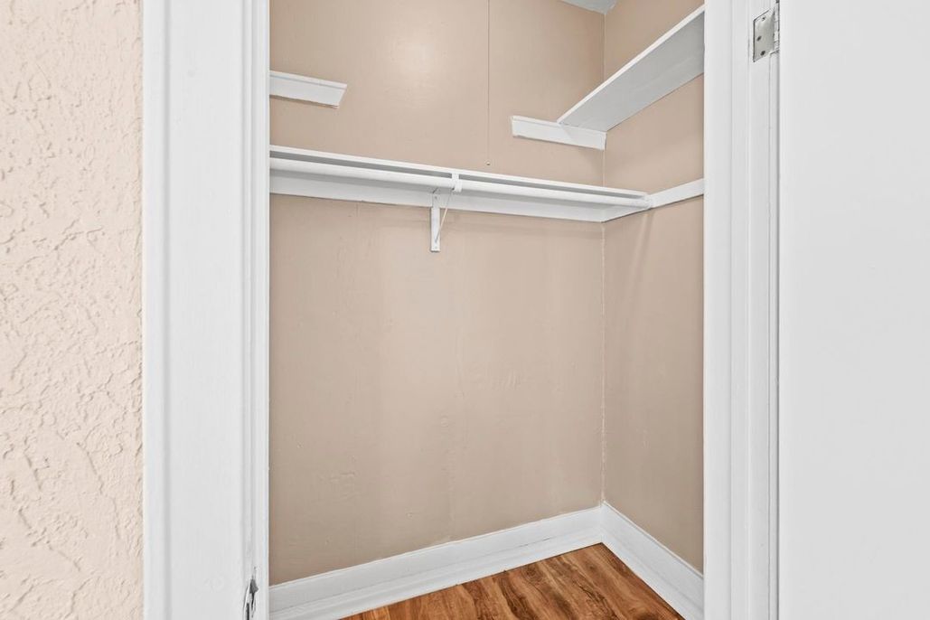 property for rent #50