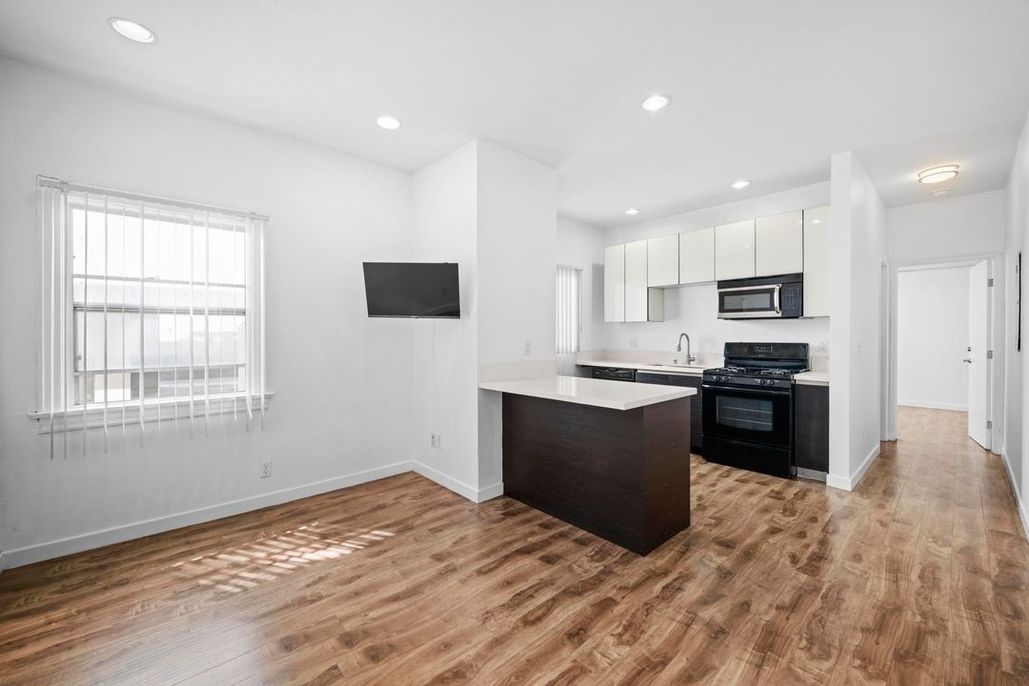 property for rent #58