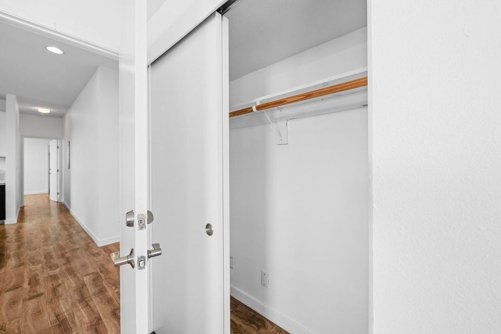 property for rent #63