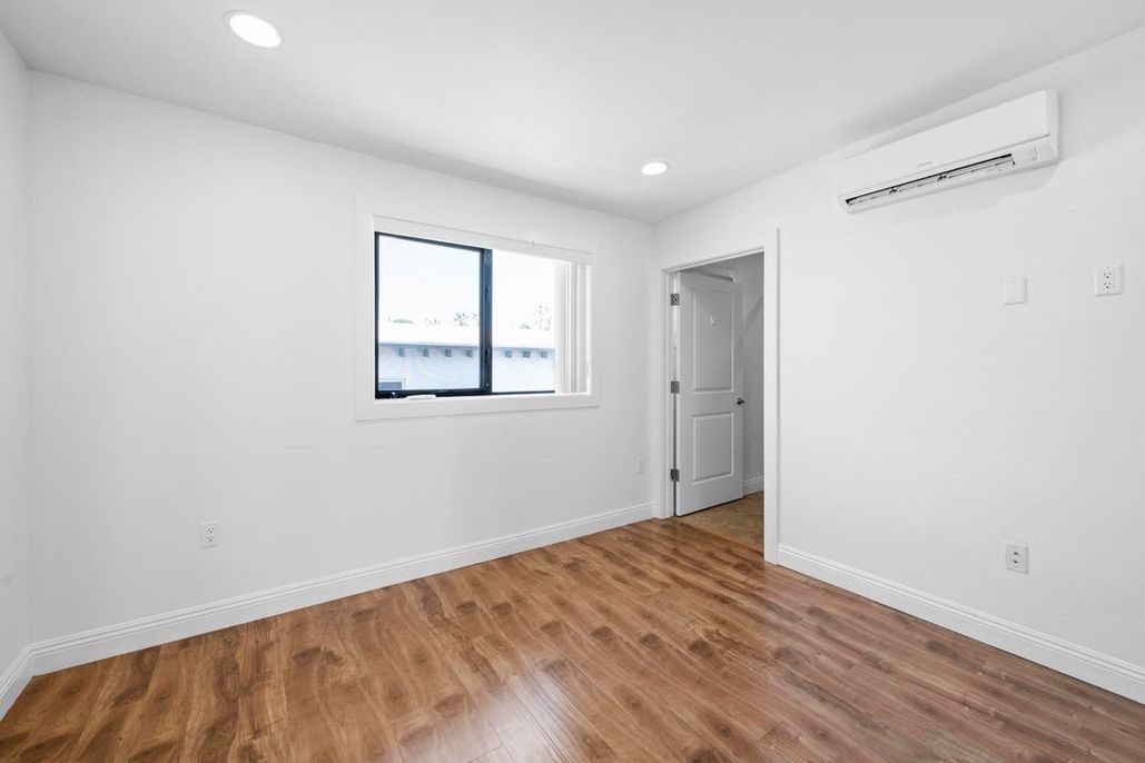 property for rent #80