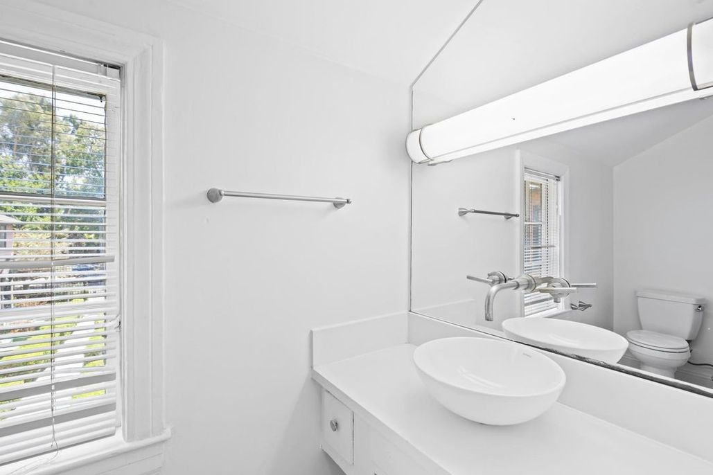 property for rent #25