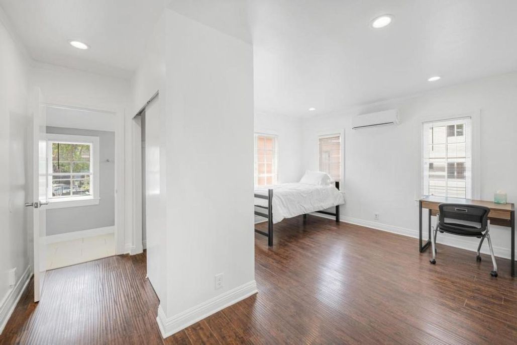 property for rent #14