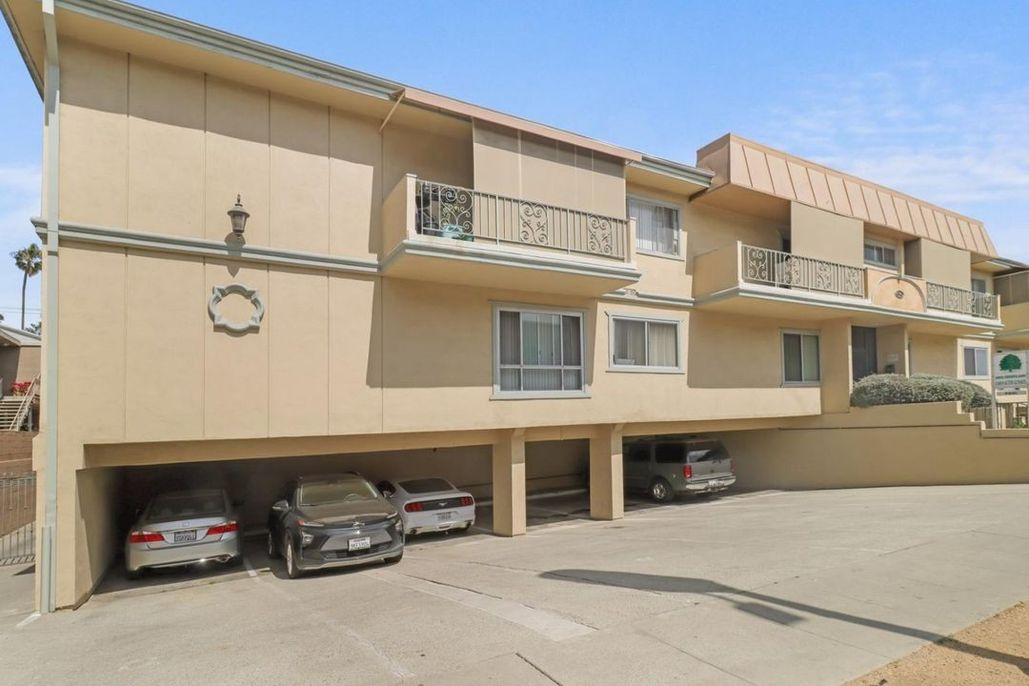 property for rent #1