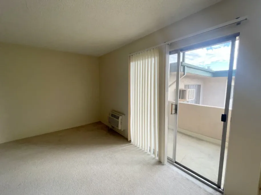 property for rent #5