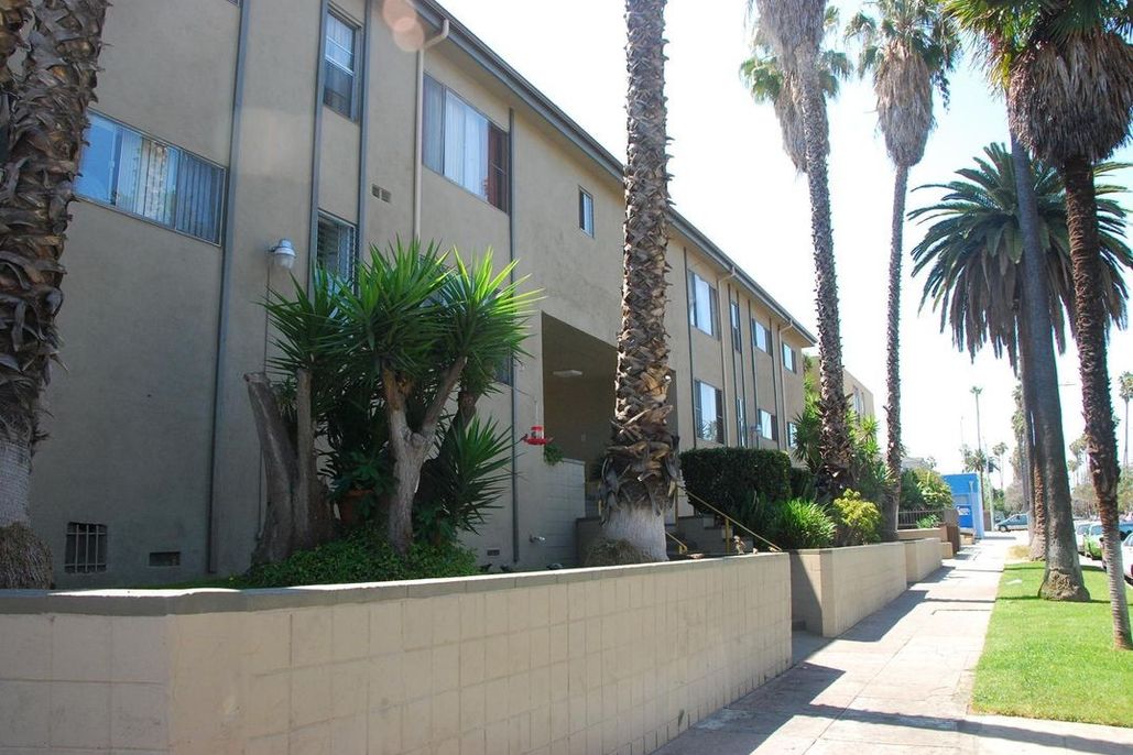 property for rent #1