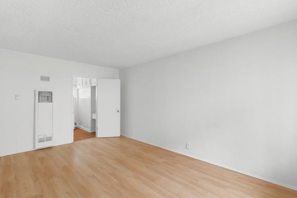property for rent #2