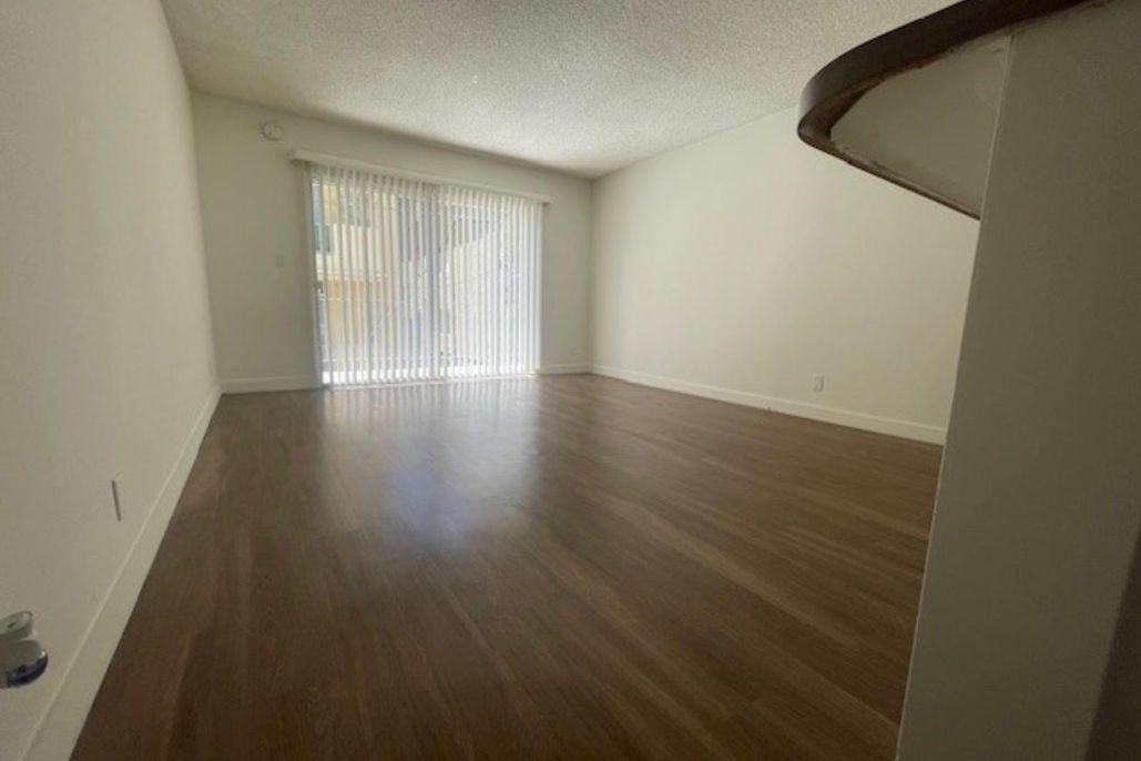 property for rent #2