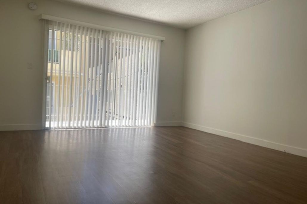 property for rent #3