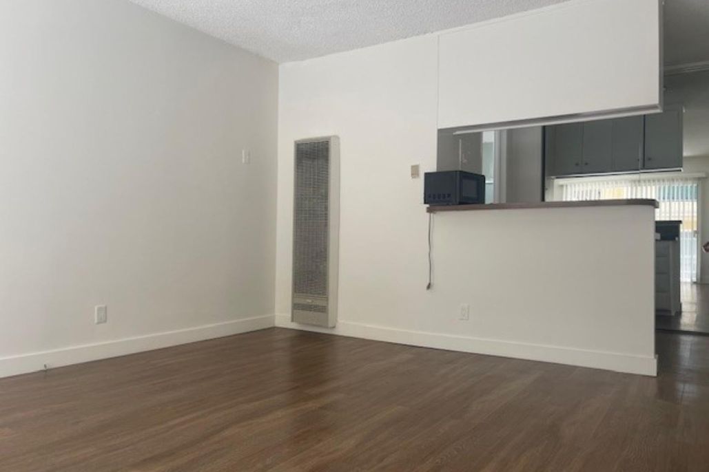 property for rent #7