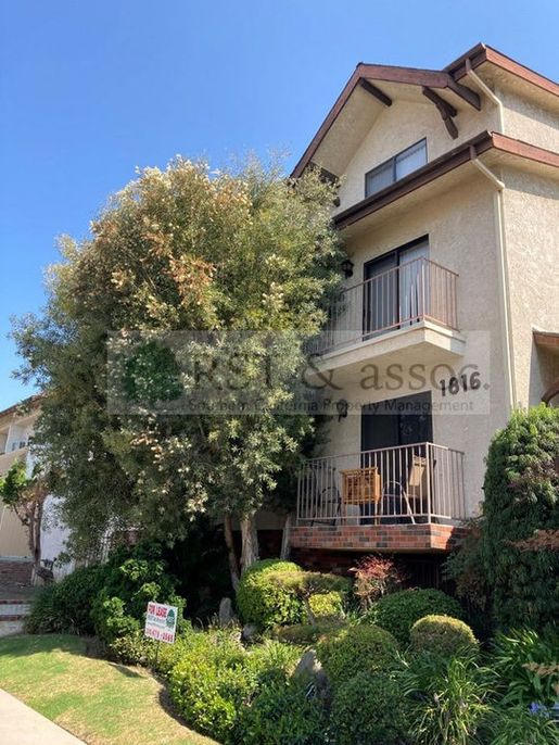 property for rent #1