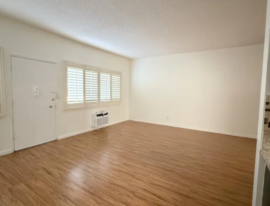 property for rent #2