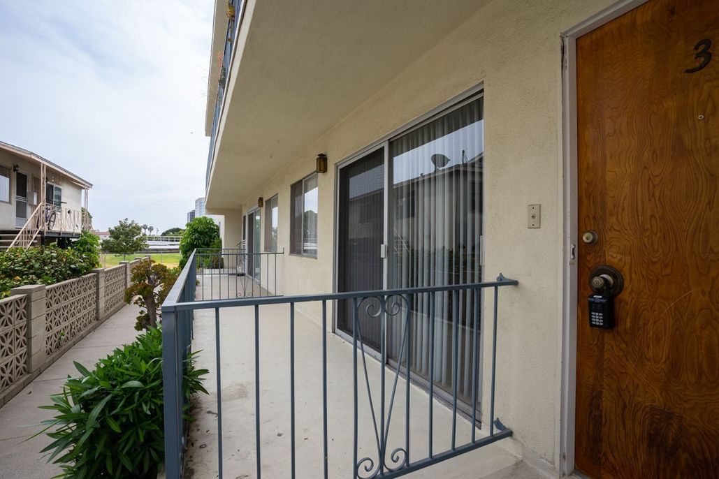 property for rent #2