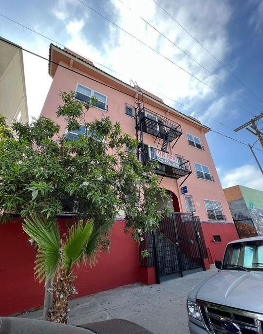 property for rent #1