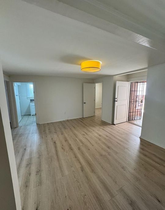 property for rent #5