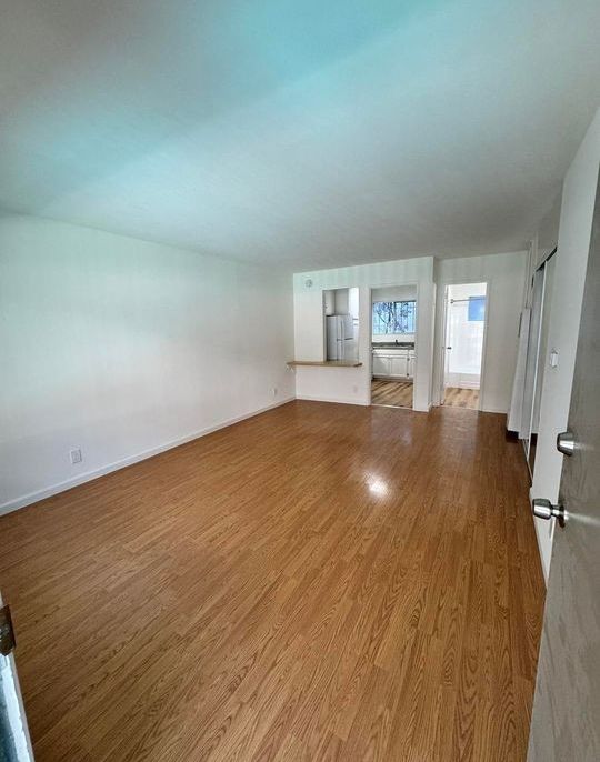property for rent #5