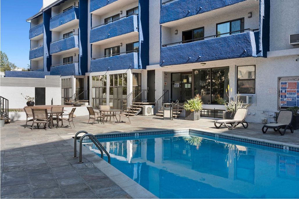 property for rent #1