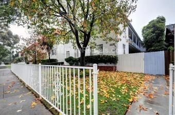property for rent #1