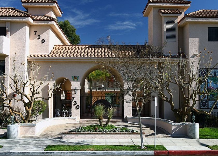 property for rent #1