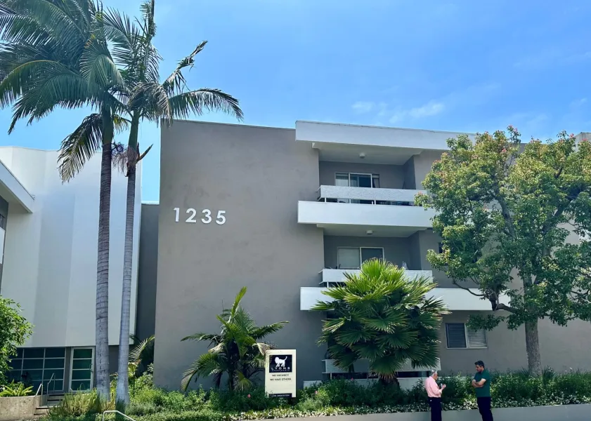 property for rent #1