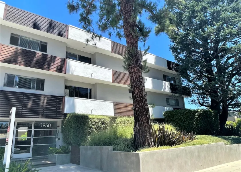 property for rent #1