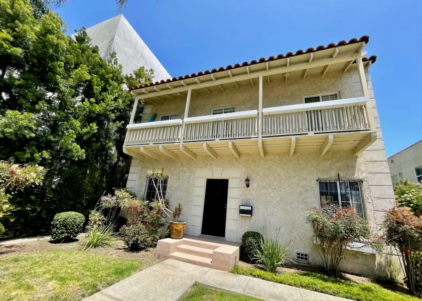 property for rent #1